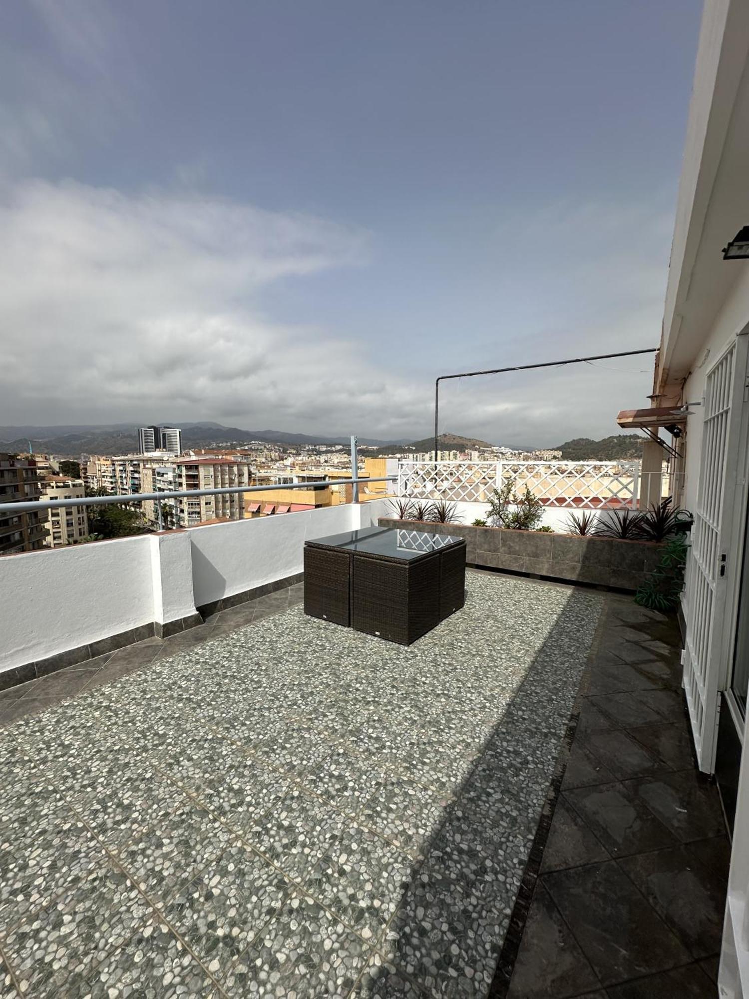 Atico Plaza Bailen Malaga Centro Málaga Exterior foto